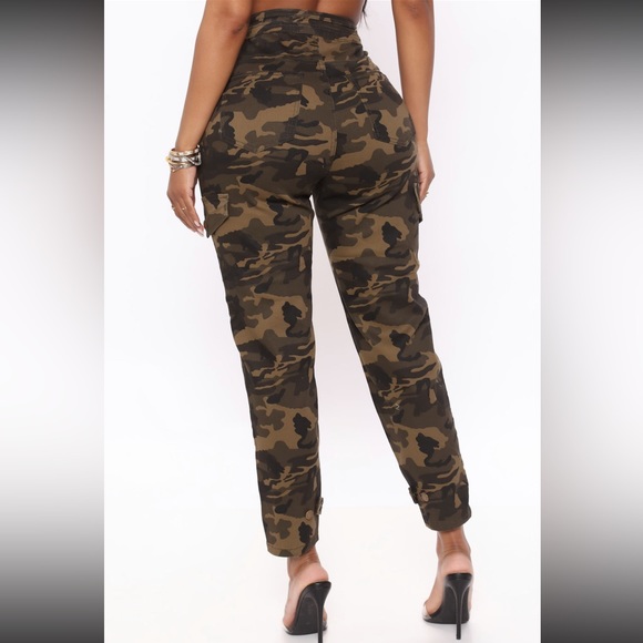 Fashion Nova Bring It Cargo Pant - Camouflage - Picture 4 of 8